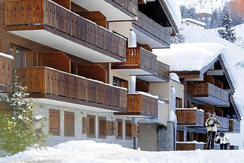 **** Aparthotel Lagrange Vacances Les Chalets Edelweiss La Plagne France
